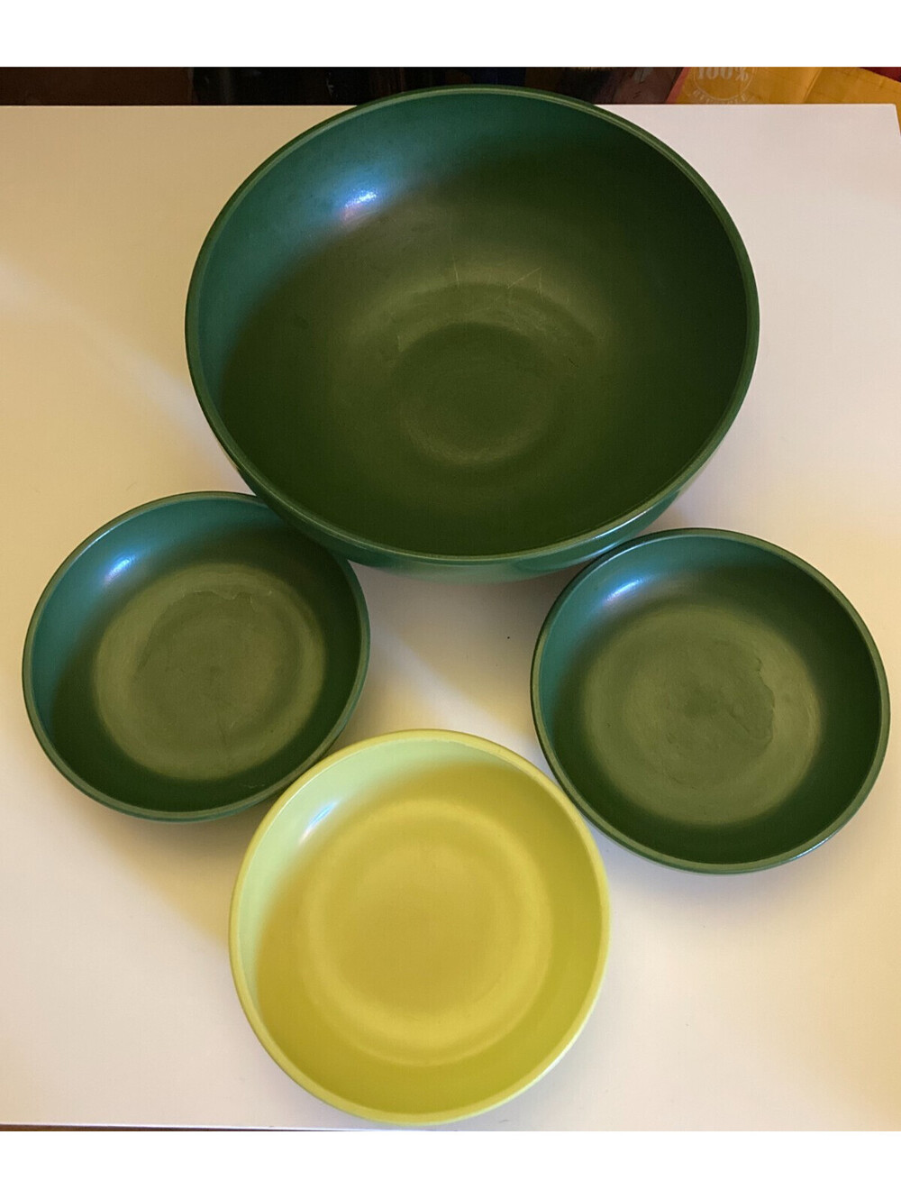 Vintage 1940/50s 3 Small Dark Green & 1 Large Yellow Milk Glass Platonite Bowls